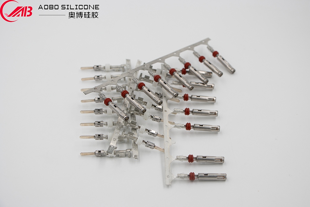 Automotive vloeibare siliconenrubber overgoten terminal