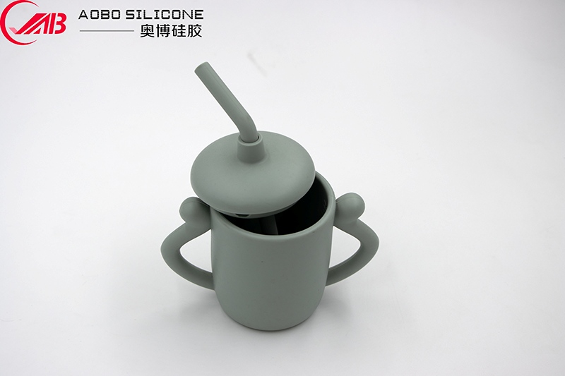 food-grade-silicone-bottle